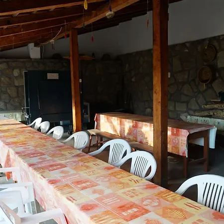 דירה Cseresznyes Vendeghaz