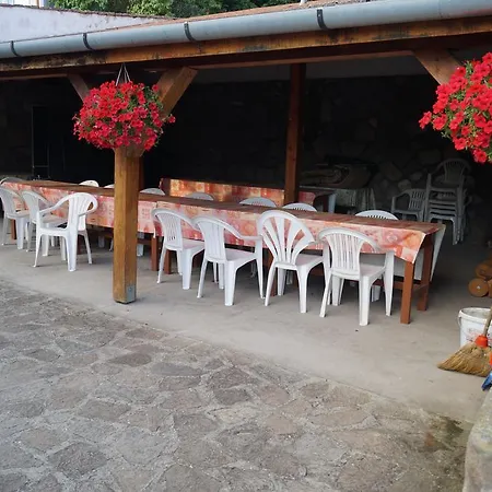 Cseresznyes Vendeghaz דירה Szomolya