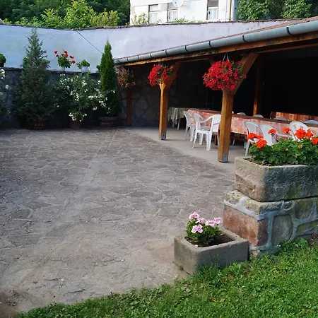 Cseresznyes Vendeghaz Apartment Szomolya